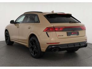 Audi RS Q8 TFSI quattro performance LP: 202.469,- /Head-up/Pano/RS-Exterieur/305 km/h