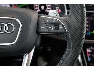 Audi RS Q8 TFSI quattro performance LP: 202.469,- /Head-up/Pano/RS-Exterieur/305 km/h