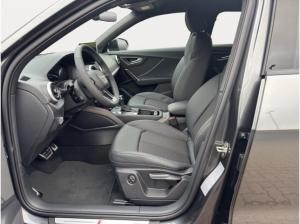 Audi Q2 S line 40 TFSI quattro 190 PS MatrixLED Klimapaket Kamera Schwarz plus
