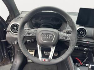Audi Q2 S line 40 TFSI quattro 190 PS MatrixLED Klimapaket Kamera Schwarz plus