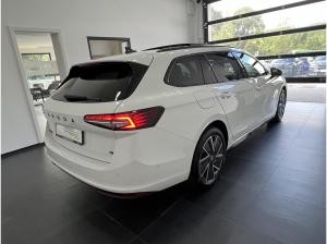Skoda Superb iV Plug-in Hybrid Sportline Alle-Pakete! 0,5%