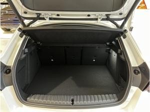 BMW 120 M Design - Lenkradheizung - Anhängerkupplung  - BMW Niere Iconic Glow