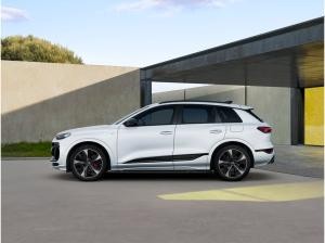 Audi Q6 e-tron performance 225 kW S-line 0,25% VERSTEUERUNG + TECH PLUS + PANO + AHK + 21 ZOLL + KOMFORTPAKET PLUS