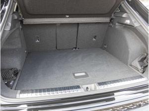 Audi Q3 SUV TFSI S tronic S-Line Tech-Plus Dynamik