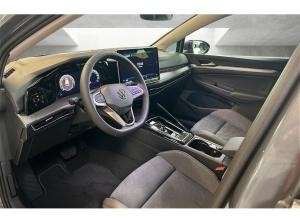 Volkswagen Golf Variant Style 2,0 l TDI DSG *AHK*DCC*360*BUSINESS*18ZOLL*