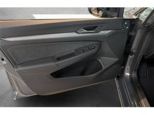 Volkswagen Golf Variant Style 2,0 l TDI DSG *AHK*DCC*360*BUSINESS*18ZOLL*