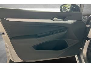 Volkswagen Golf GOAL 1,5 l eTSI DSG *116PS*AHK*NAVI*GJR*