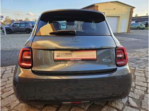 Fiat 500e Giorgio Armani - Vollausstattung - Panoramadach - JBL