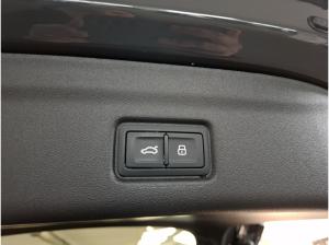 Audi Q6 e-tron Matrix 360° 4xSHZ ACC 19