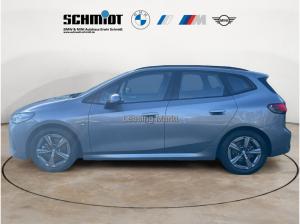 BMW 230 223i xDrive Active Tourer / NP= 62.230,- / AHK /