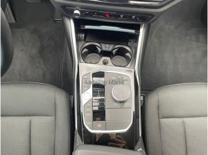 BMW 330 330e Limousine / NP= 71.050,- / Adapt. LED /