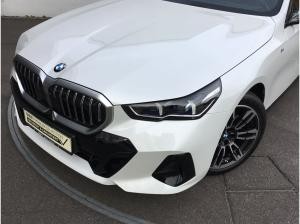 BMW 520 520i Touring M SPORT+STANDHZ+PANO+AHK+PAP+DAP+SITZBEL.