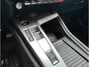 Peugeot 408 HYBRID 145 e-DSC6 Allure
