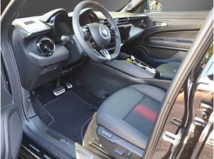 Alfa Romeo Junior Ibrida Q4 1,2 VGT 107kW - Panoramadach-