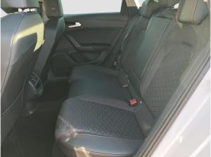 Seat Leon Sportstourer FR-Line 1.5 eTSI Convenience Visio+ MATRIX