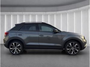 Volkswagen T-Roc Style 2.0TDI DSG AHK,SPORT,BUSINESS,BLACK,IQ