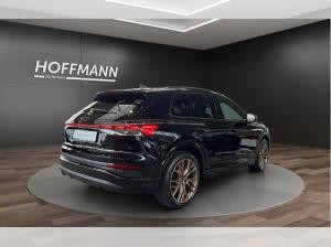 Audi e-tron Q4 45 e-tron / HuD, AHK, edtition S line, Assistenzpaket