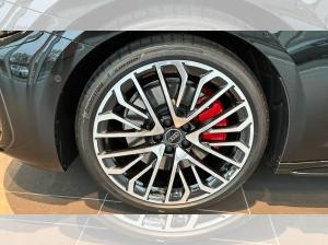 Audi A5 Avant e-hybrid quattro S tronic Digi-Cockpit