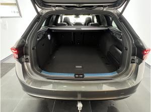 Skoda Superb Combi 265PS 4x4 Vollausstattung! Alle Extras! Sofort!