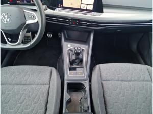 Volkswagen Golf VIII 1.5 TSI Move ACC AHK Akustikglas LED