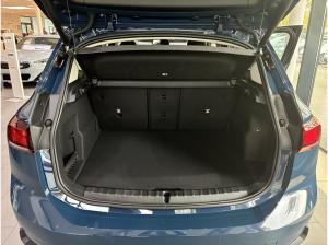 BMW 216 216i inkl. WKR+DAB LED RFK Parkassistent Klimaaut. Shz