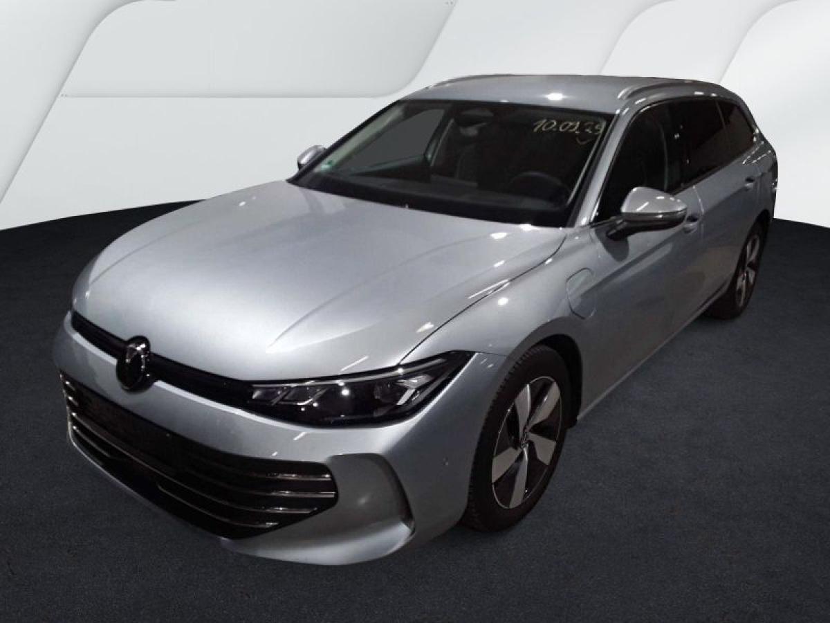 Volkswagen Passat Variant 1.5 e-Hybrid Business AHK, sofort verfügbar