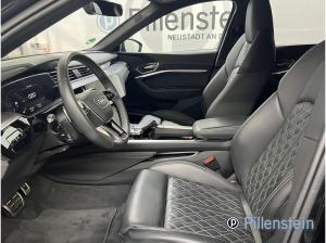 Audi Q8 e-tron 55 S-LINE BLACK AHK+PANO+NP120TEUR+VOL