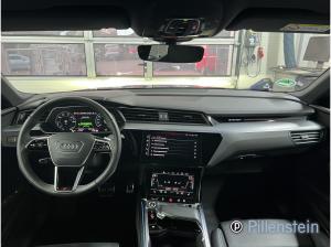 Audi Q8 e-tron 55 S-LINE BLACK AHK+PANO+NP120TEUR+VOL