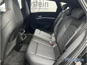 Audi Q8 e-tron 55 S-LINE BLACK AHK+PANO+NP120TEUR+VOL