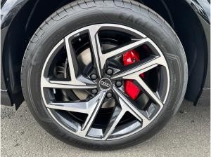 Audi Q6 e-tron quattro Digitales Cockpit 360° Kamera