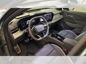 Audi Q3 SUV e-hybrid S tronic