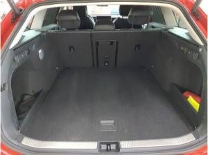 Volkswagen Passat Variant ELEGANCE 2.0TDI DSG ACC.AHK.AREA-VIEW.NAVI+VC.LED.APP-C.LKRD-HZG.SHZ