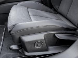 Audi A6 Avant S-LIne 40 TDI quattro S tronic AHK Optikp. schwarz Matrix NP 86.000