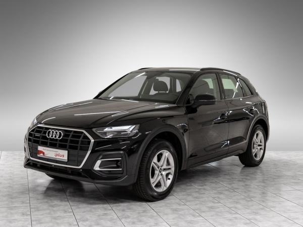 Audi Q5 50 TFSI e quattro S tronic AHK VC Navi+