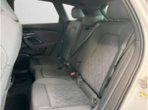 Audi Q5 Edition One, Tech Plus, Assistenzsysteme, Matrix LED