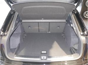 Audi Q3 SUV TFSI quattro S-tronic/ OLED/tech pro/digitale Matrix