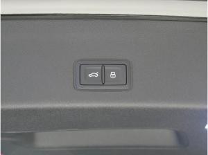Audi Q3 SUV TFSI quattro S-tronic/ OLED/tech pro/digitale Matrix