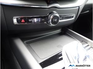 Volvo XC60 T6 Plus Black Edition Recharge/360°CAM/SHZ/