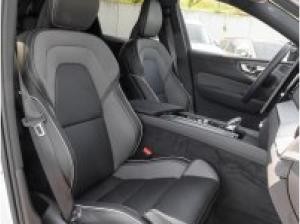 Volvo XC60 T6 Plus Black Edition