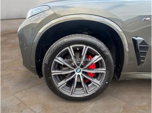 BMW X5 xDrive40i M Sportpaket Pro + Innovationspaket