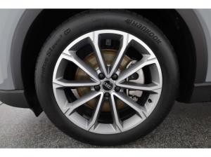 Audi Q4 e-tron e-tron P-Dach/20''/W-Pumpe/AHK-Vorb.