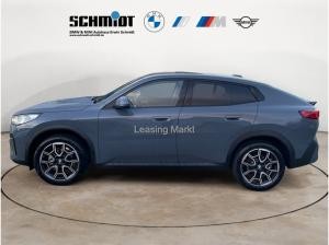 BMW X2 sDrive20d Premium Paket Panorama 19Zoll