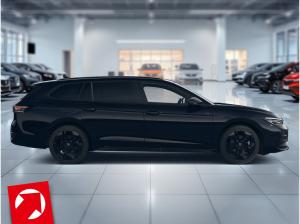 Volkswagen Passat R-Line 2,0 TDI SCR (150 PS) DSG *AHK*BLACKSTYLE*NAVI*WINTERRÄDER*