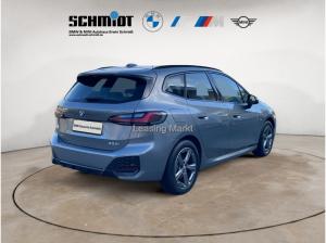 BMW 230 223i xDrive Active Tourer / NP= 62.230,- / AHK /