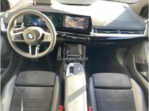 BMW 230 223i xDrive Active Tourer / NP= 62.230,- / AHK /