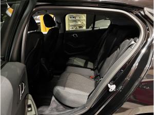 BMW 118 ACC+LED+SHZ+Navi+Kam