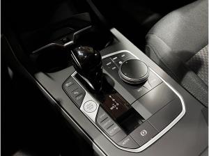 BMW 118 ACC+LED+SHZ+Navi+Kam