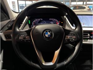 BMW 118 ACC+LED+SHZ+Navi+Kam