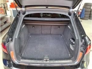 Audi RS4 RS 4 Avant quattro / Pano, Matrix, Vmax280, B&O