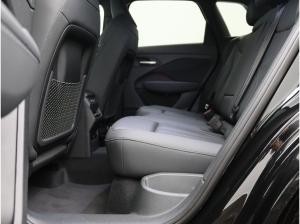 Audi Q3 S-Line TFSI quattro S-tronic / Tech plus, LED